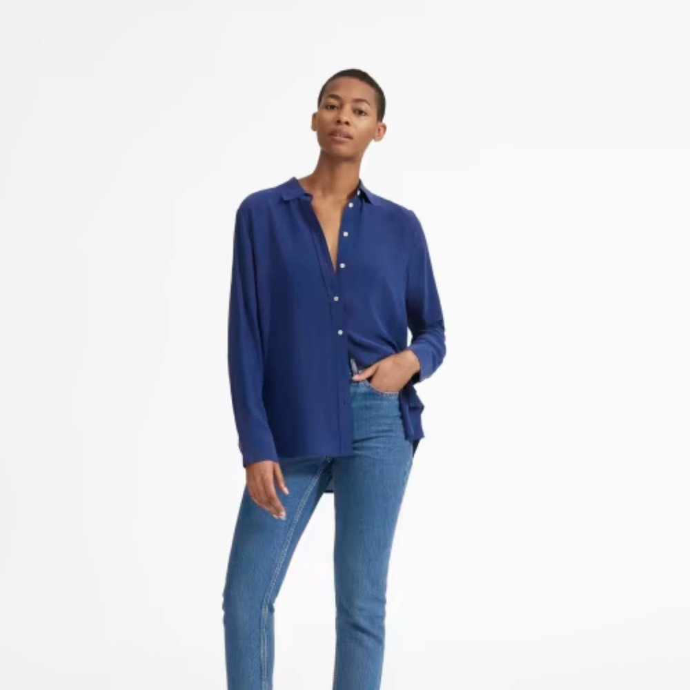Everlane’s The Clean Silk Relaxed Shirt